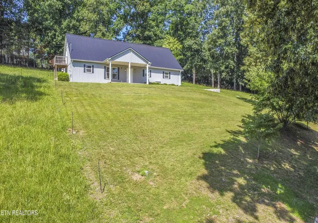 Photo 2 of Single family home for sale at 525 Canton Holw Rd, Knoxville, TN 37934 | MLS# 1340344 | Listing updated on 2026-07-04