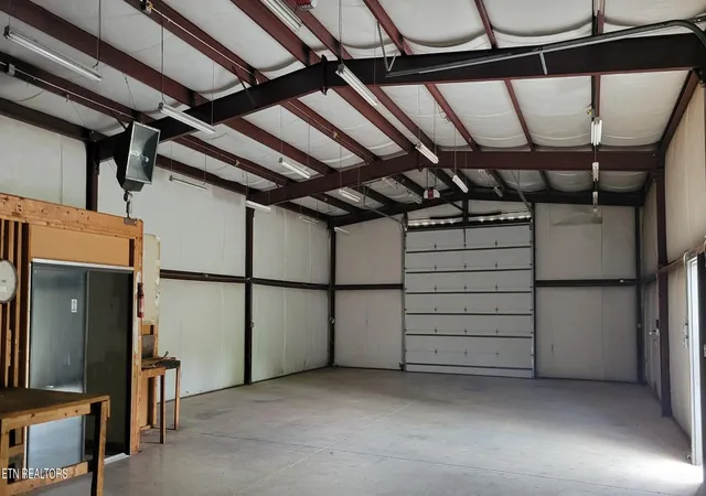 Photo 4 of Sale Pending at 3095 Fairview Rd, Madisonville, TN 37354 | MLS# 1340005 | Listing updated on 2026-09-03
