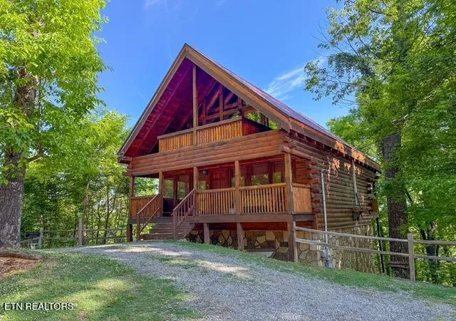 Photo 1 of Single family home for sale at 1816 N Dogwood Ln, Sevierville, TN 37876 | MLS# 1339944 | Listing updated on 2026-06-12