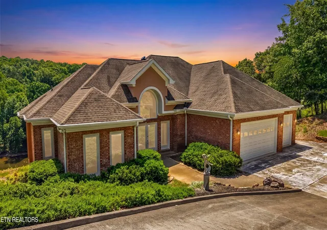 Homes for sale in Lenoir City, TN | 1001 Blackberry Ridge Rd, Lenoir City, TN 37772 | MLS# 1340006