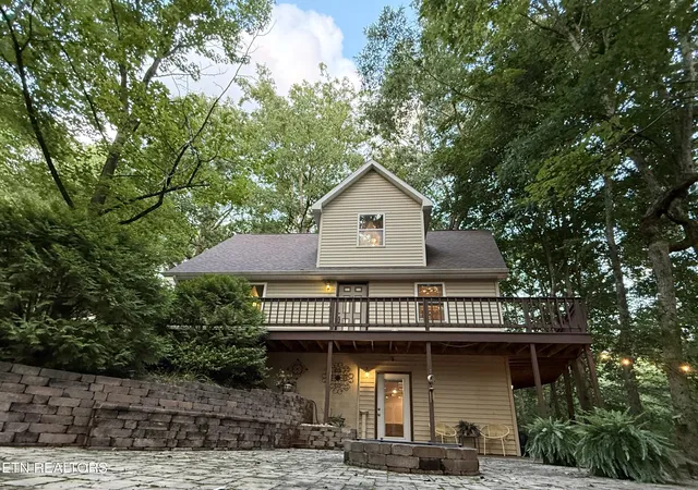 2nd image of 4039 Barb Hollow Rd, Walland, TN 37886 | MLS# 1340097