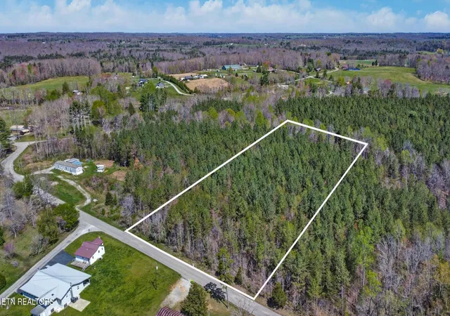 Photo 2 of Sale Pending at Fred Tollett Rd, Crossville, TN 38572 | MLS# 1340100 | Listing updated on 2026-09-18