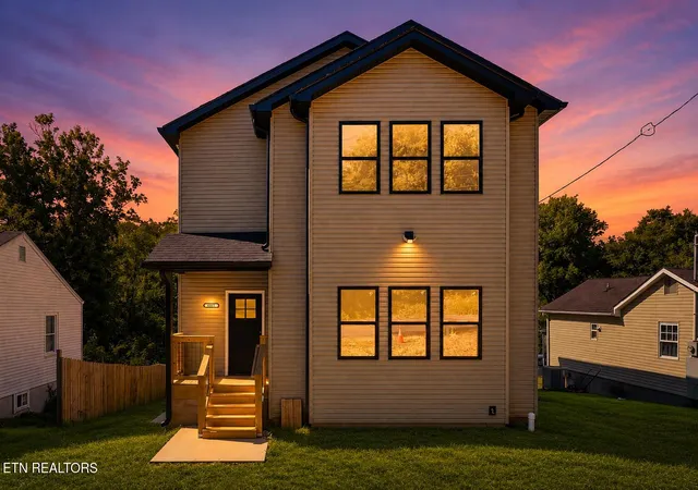 Photo 1 of Single family home for sale at 4021 Lilac Ave, Knoxville, TN 37914 | MLS# 1340579 | Listing updated on 2026-09-13