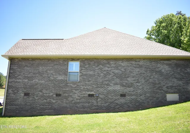 Homes for sale in Harrogate, TN | 420 Cromwell St, Harrogate, TN 37752 | MLS# 1340139
