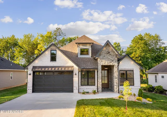 1st image of 207 Ogana Ln, Loudon, TN 37774 | MLS# 1340183