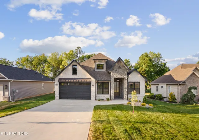 2nd image of 207 Ogana Ln, Loudon, TN 37774 | MLS# 1340183