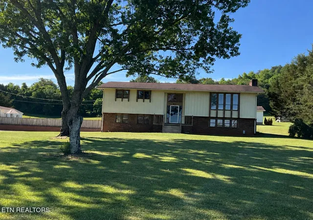 1st image of 651 River Rd, Kingston, TN 37763 | MLS# 1340518