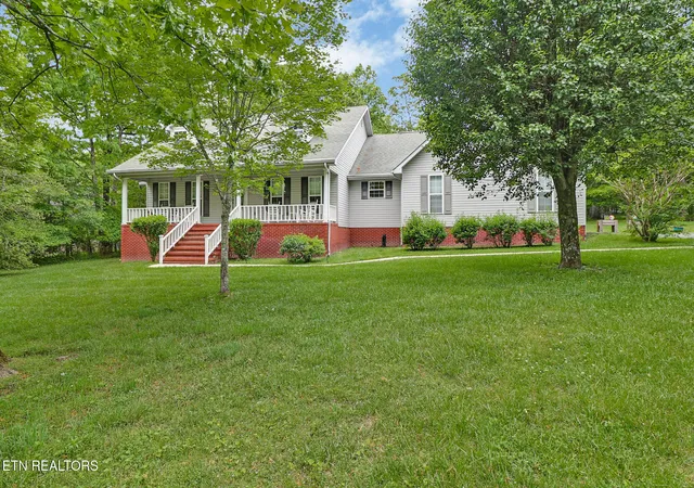 2nd image of 121 Laurelwood Ln, Crossville, TN 38555 | MLS# 1340778