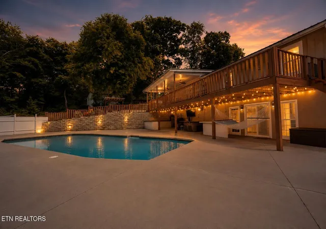 3rd image of 8023 Conner Rd, Powell, TN 37849 | MLS# 1341679