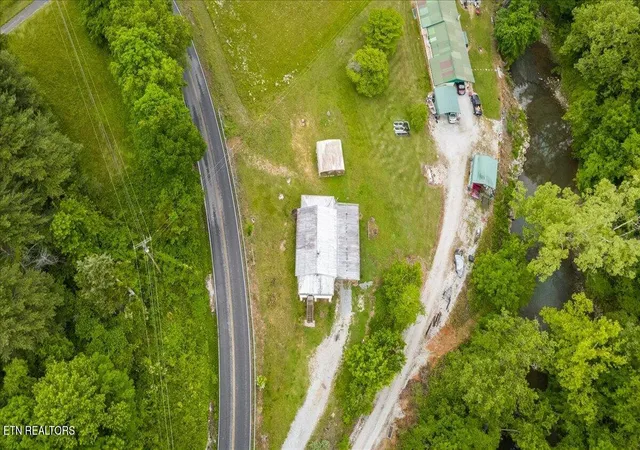 Homes for sale in Rocky Top, TN | 743 Lovely Bluff Rd, Rocky Top, TN 37769 | MLS# 1340240