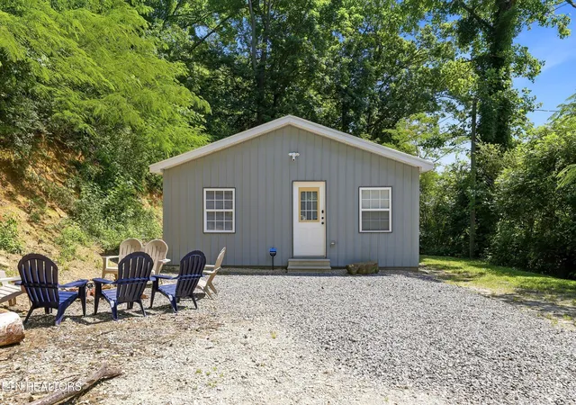 Homes for sale in Rocky Top, TN | 635 Briceville Hwy, Rocky Top, TN 37769 | MLS# 1340386