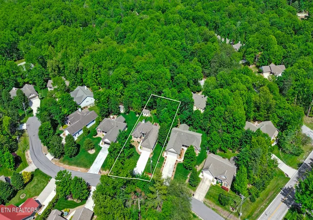 32nd image of 14 Dickens Ln, Crossville, TN 38558 | MLS# 1340565