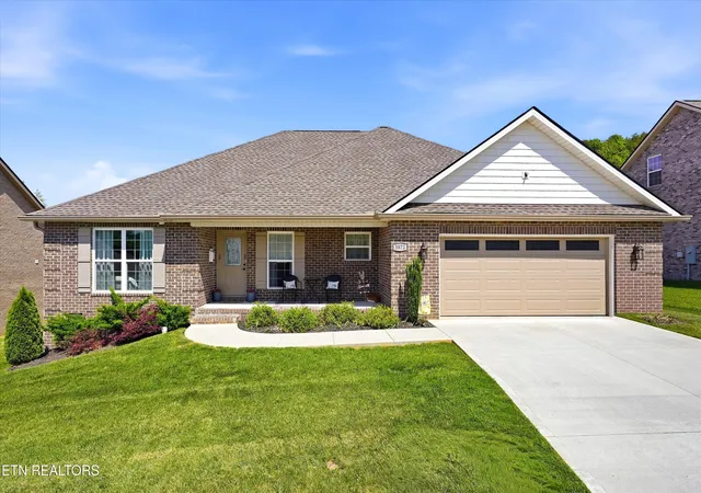 Homes for sale in Maryville, TN | 3872 Doral Dr, Maryville, TN 37801 | MLS# 1341247