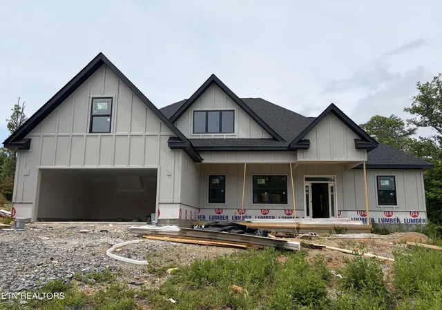 2nd image of 141 Black Oak Dr, Oak Ridge, TN 37830 | MLS# 1340337