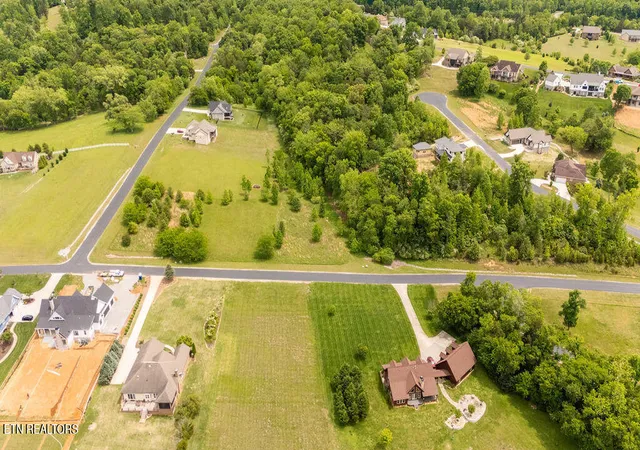 Photo 4 of Land for sale at 275 W Shore Dr, Rockwood, TN 37854 | MLS# 1340383 | Listing updated on 2026-09-05