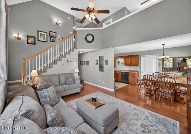 Photo 3 of Single family home for sale at 9680 Slippery Elm Ln, Soddy Daisy, TN 37379 | MLS# 1340400 | Listing updated on 2026-09-21