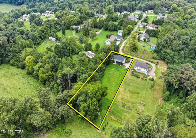 4th image of 1519 Diamond Head Wy, Friendsville, TN 37737 | MLS# 1340553
