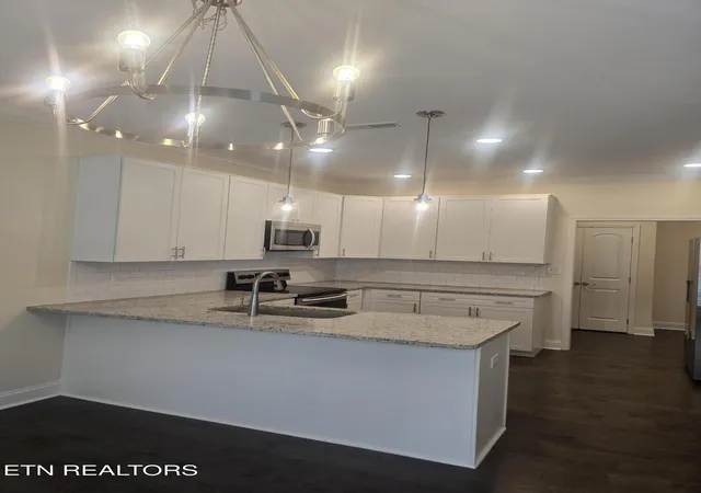 Photo 3 of Single family home for sale at 7725 Train Sta Way, Knoxville, TN 37931 | MLS# 1340633 | Listing updated on 2026-09-04