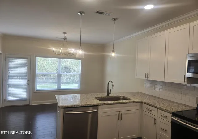 Photo 4 of Single family home for sale at 7725 Train Sta Way, Knoxville, TN 37931 | MLS# 1340633 | Listing updated on 2026-09-04