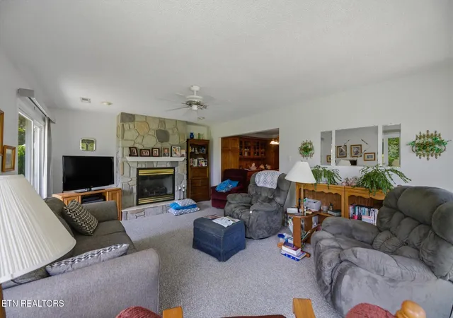 5th image of 1030 Kirk Rd, Greenback, TN 37742 | MLS# 1340491