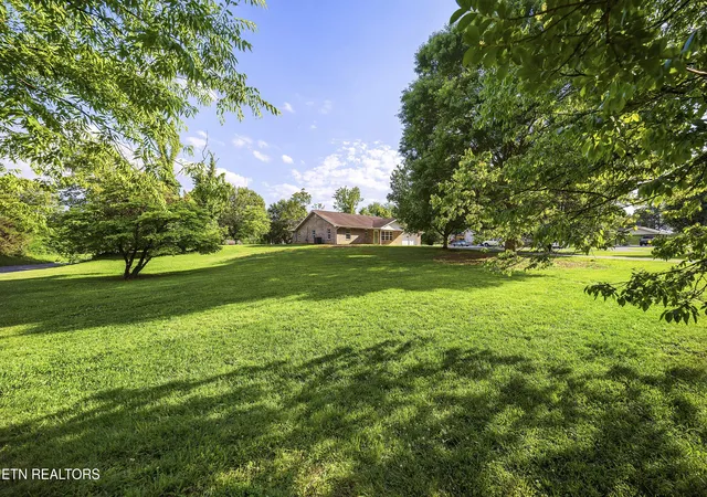 4th image of 768 Northview Dr, Kodak, TN 37764 | MLS# 1340933