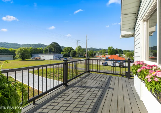 4th image of 248 Hiway Dr, Clinton, TN 37716 | MLS# 1341735