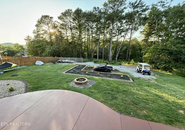 5th image of 190 Pointe Summit Dr, Greenback, TN 37742 | MLS# 1341852