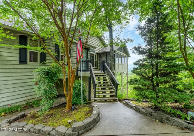 2nd image of 620 Hawk View Dr, Townsend, TN 37882 | MLS# 1344669