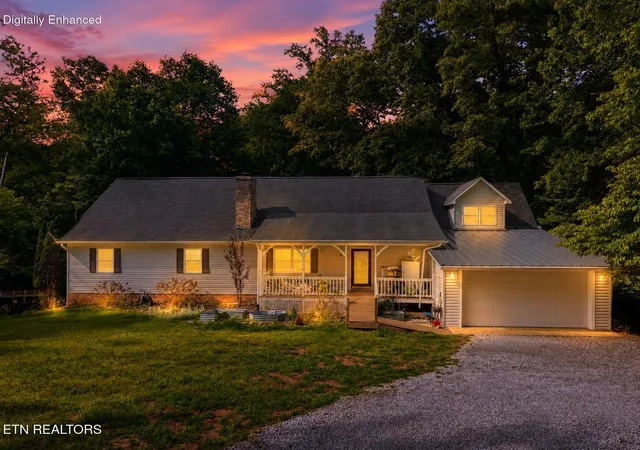 Homes for sale in Louisville, TN | 4422 Beaus Bend Rd, Louisville, TN 37777 | MLS# 1341523