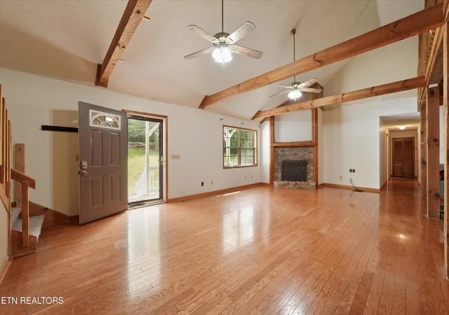 Photo 3 of Sale Pending at 4422 Beaus Bnd Rd, Louisville, TN 37777 | MLS# 1341523 | Listing updated on 2026-08-27