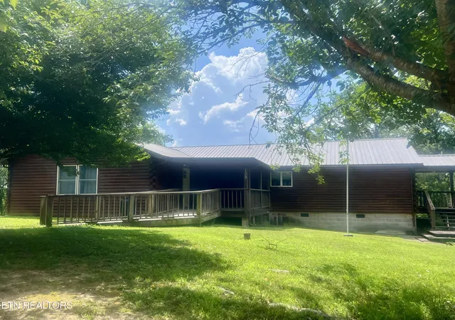 Homes for sale in Harriman, TN | 133 Hickory Flats Rd, Harriman, TN 37748 | MLS# 1340604