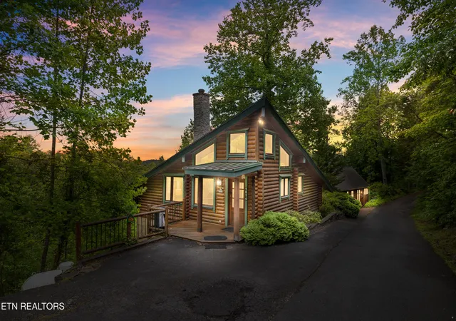 Photo 1 of Single family home for sale at 1614 Ridgecrest Dr, Sevierville, TN 37876 | MLS# 1340835 | Listing updated on 2026-05-16