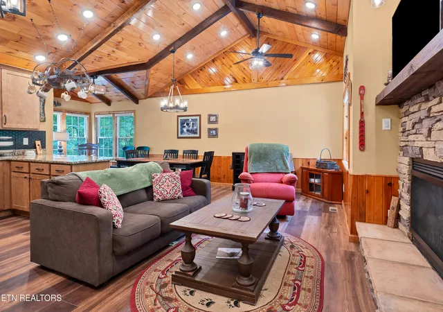 Photo 3 of Single family home for sale at 236 Tolliver Tr, Townsend, TN 37882 | MLS# 1342955 | Listing updated on 2026-08-18