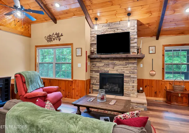 Photo 3 of Single family home for sale at 236 Tolliver Tr, Townsend, TN 37882 | MLS# 1342955 | Listing updated on 2026-08-18