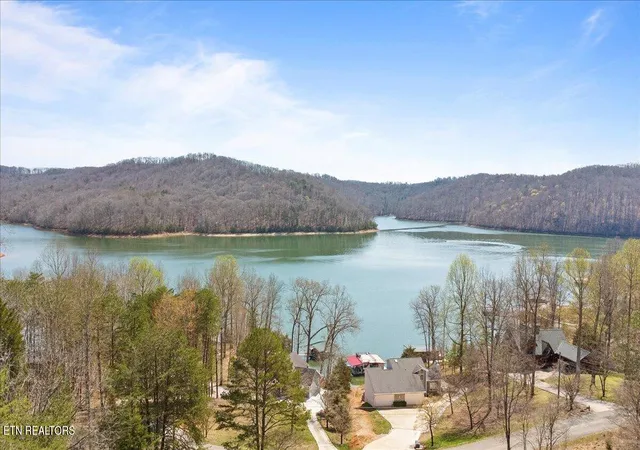 2nd image of 168 Little Buck Ln, La Follette, TN 37766 | MLS# 1341424