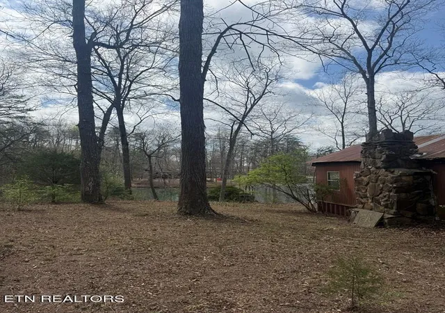 3rd image of 231 Crockett Lake Dr, Crossville, TN 38572 | MLS# 1340643