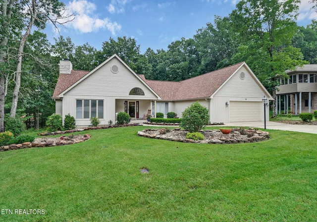 Photo 1 of Sale Pending at 24 Marquette Ct, Crossville, TN 38558 | MLS# 1344178 | Listing updated on 2026-08-28