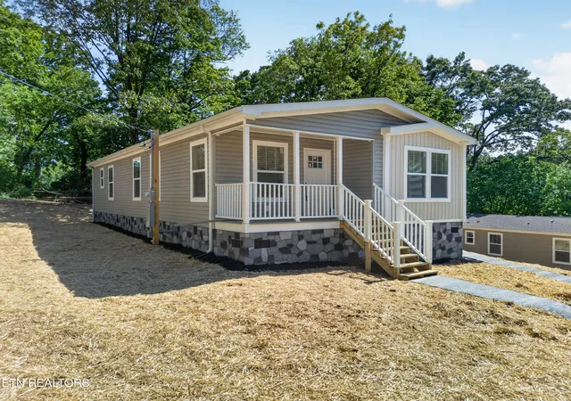 3rd image of 308 Branner St, Morristown, TN 37814 | MLS# 1340735