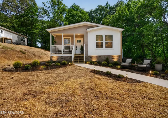 Homes for sale in Morristown, TN | 300 Branner St, Morristown, TN 37814 | MLS# 1340736