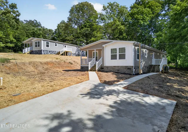 Homes for sale in Morristown, TN | 300 Branner St, Morristown, TN 37814 | MLS# 1340736