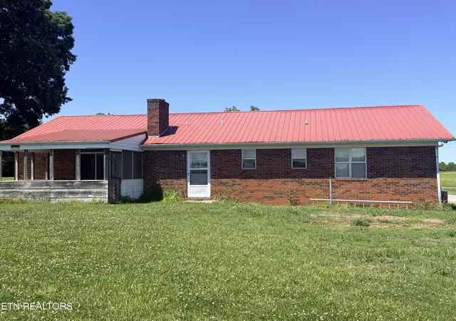 Homes for sale in Morristown, TN | 5752 Spencer Hale Rd, Morristown, TN 37813 | MLS# 1340876