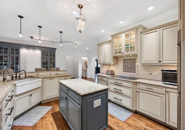 Photo 2 of Single family home for sale at 1166 Sheraton Dr, Cookeville, TN 38501 | MLS# 1341234 | Listing updated on 2026-09-11
