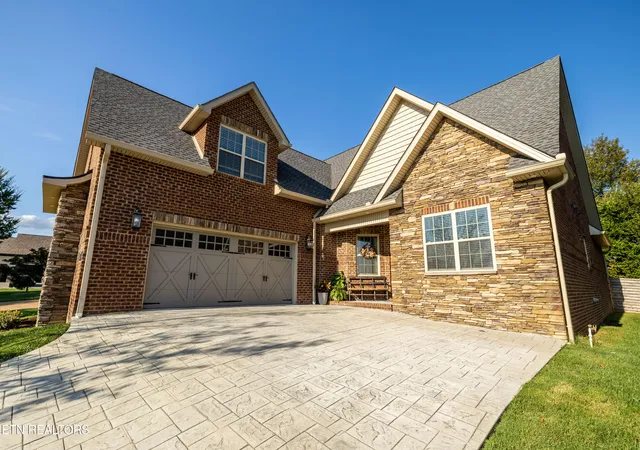 2nd image of 1574 Tsuga Dr, Alcoa, TN 37701 | MLS# 1340824