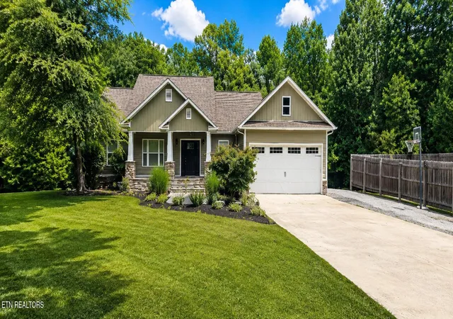 Homes for sale in Helenwood, TN | 179 Champ West Rd, Helenwood, TN 37755 | MLS# 1347012