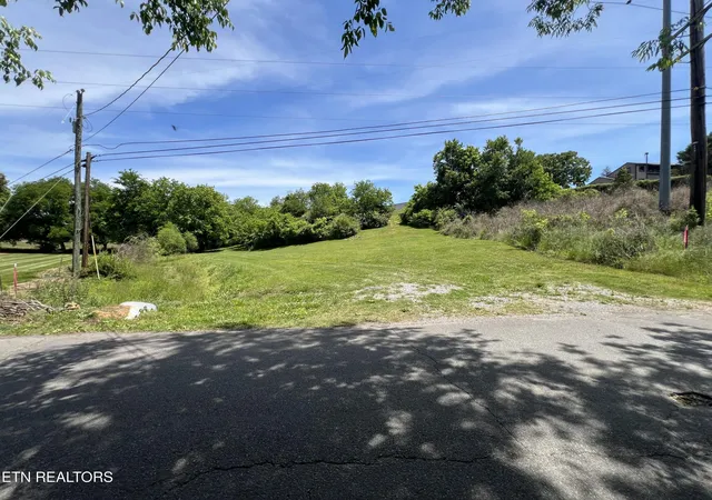 Photo 2 of Sale Pending at Lot 4c Wilson Rd, Sevierville, TN 37862 | MLS# 1341026 | Listing updated on 2026-08-28