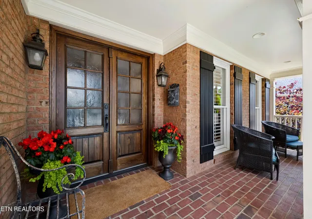 Photo 4 of Sale Pending at 1736 Saint Petersburg Rd, Knoxville, TN 37922 | MLS# 1342209 | Listing updated on 2026-09-11