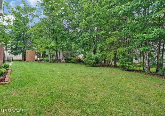 3rd image of 10 Dickens Ln, Crossville, TN 38558 | MLS# 1347981