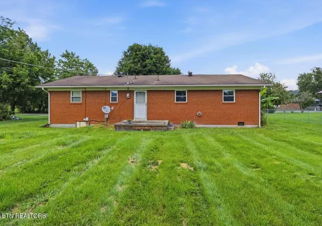 Homes for sale in Cumberland Gap, TN | 141 Rose Ln, Cumberland Gap, TN 37724 | MLS# 1341207