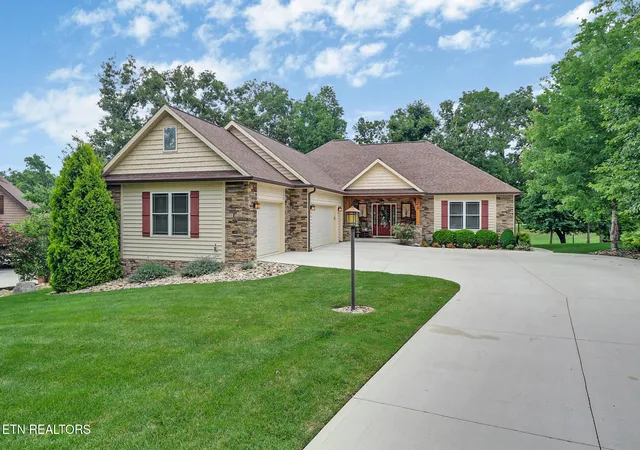 1st image of 26 Dylan Ln, Crossville, TN 38558 | MLS# 1346409