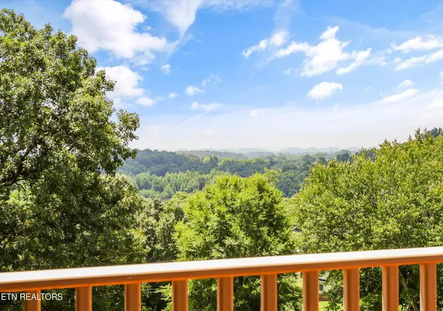 Homes for sale in Sweetwater, TN | 123 Cheoah Tr, Sweetwater, TN 37874 | MLS# 1346910